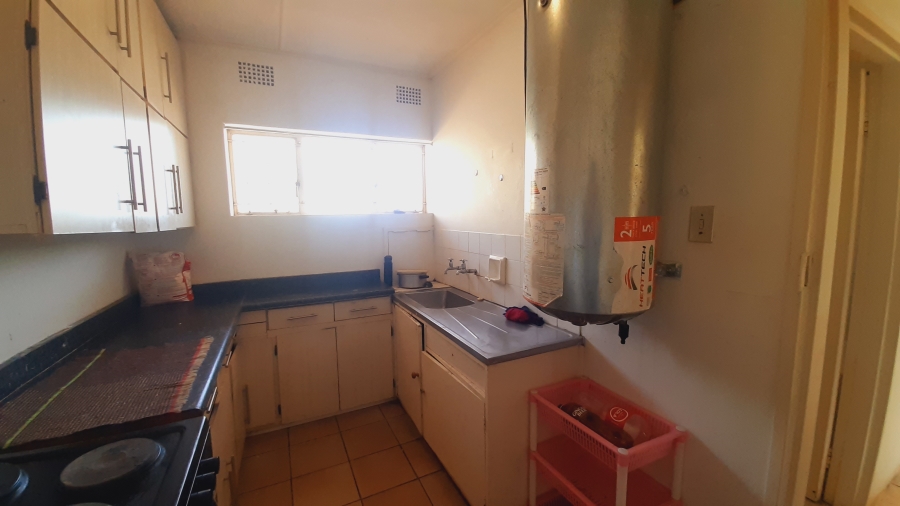 1 Bedroom Property for Sale in Potchefstroom North West